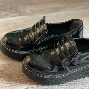 Patent leather platforms